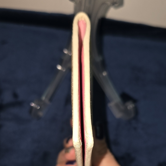 Coach Tan and Pink Signature  Pasaport - Picture 7 of 8